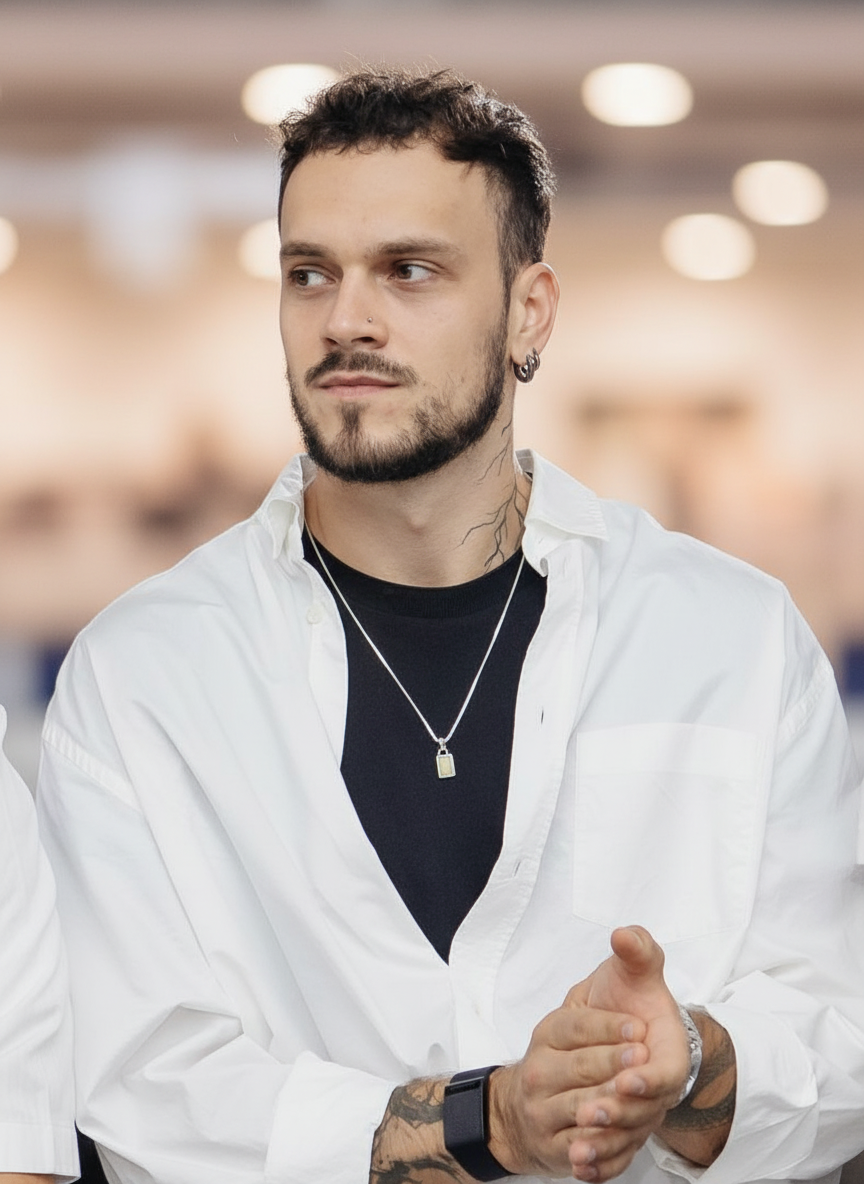 Влад Ушаков, засновник школи AI-професій AI LAB